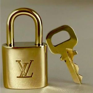 LV LOCK & KEY 315 GOLD